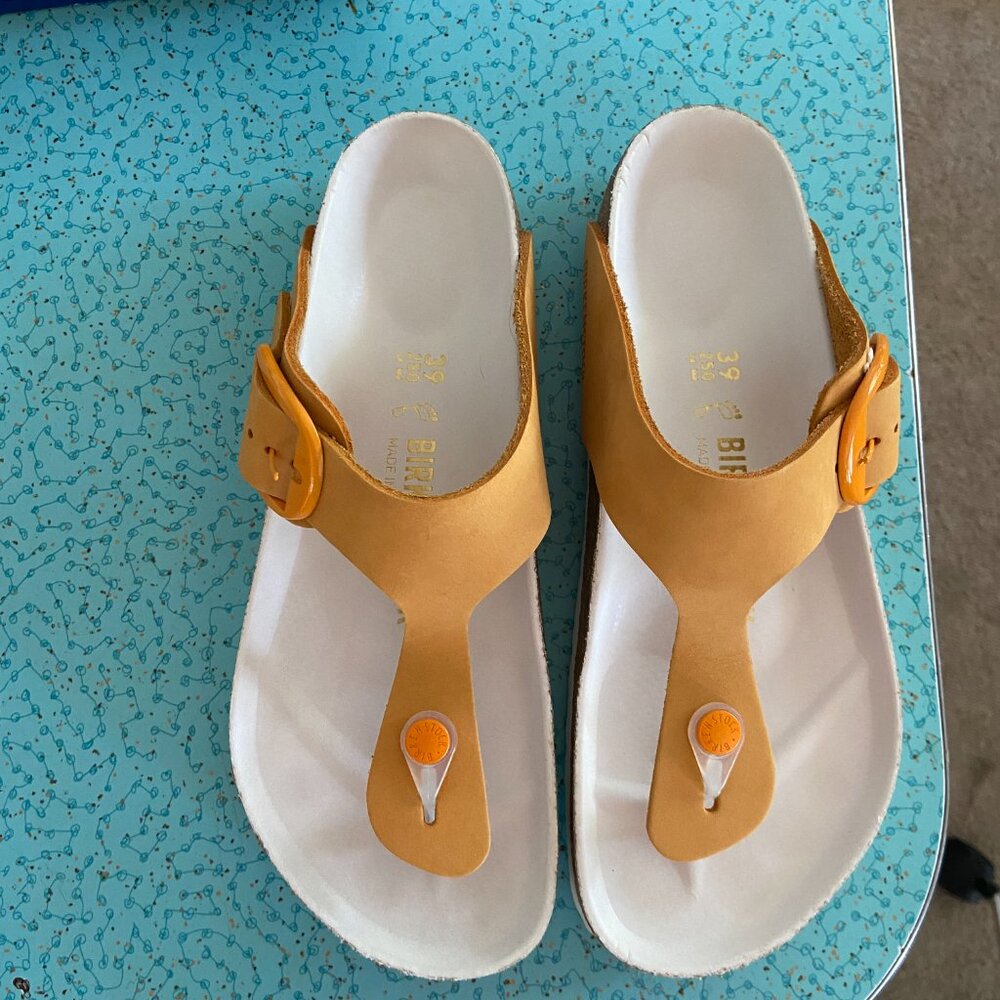 Birkenstock Big Buckle Apricot 39